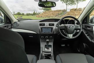 2012 Mazda Axela - Thumbnail