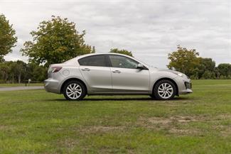 2012 Mazda Axela - Thumbnail