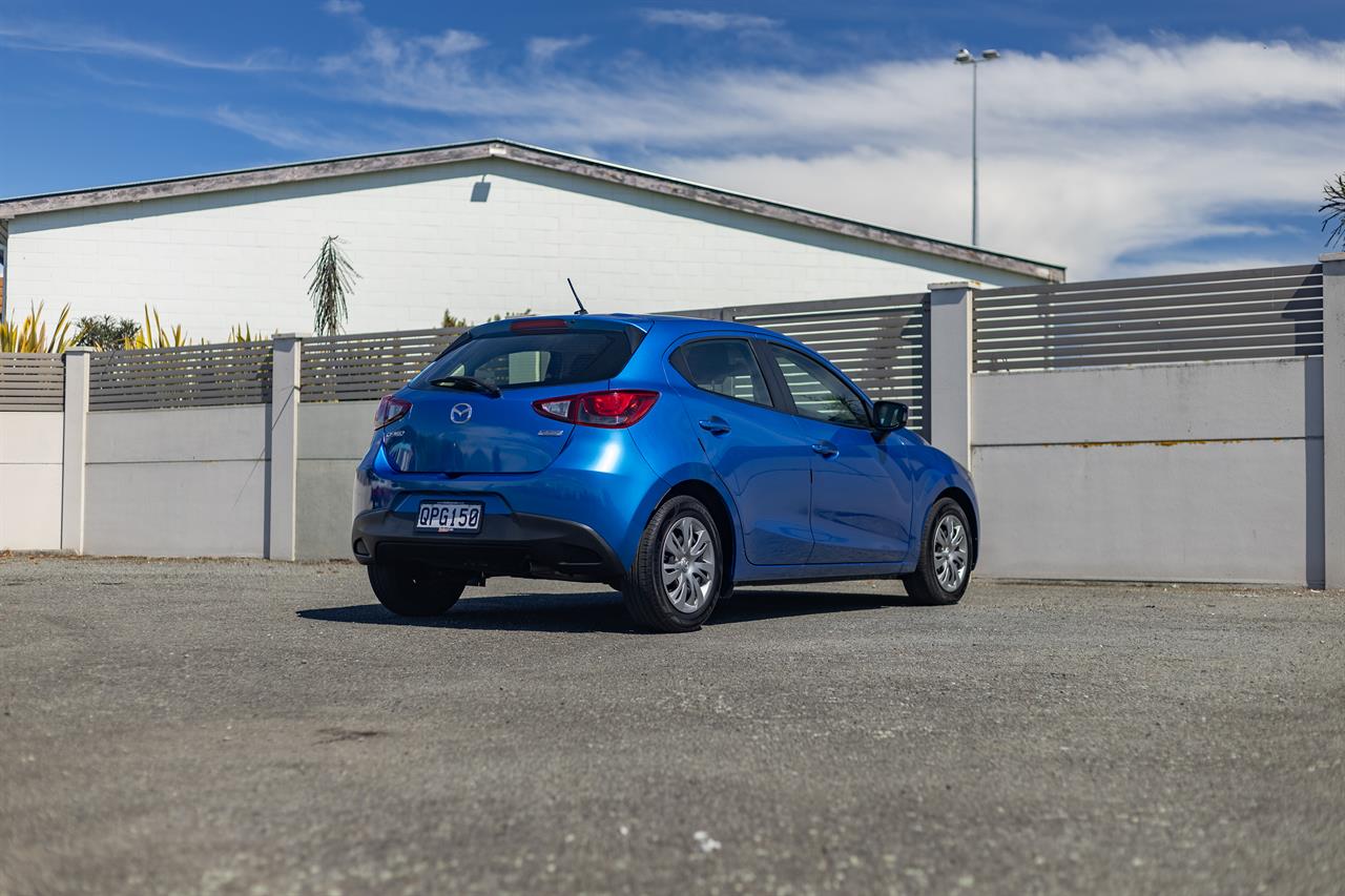 2015 Mazda Demio