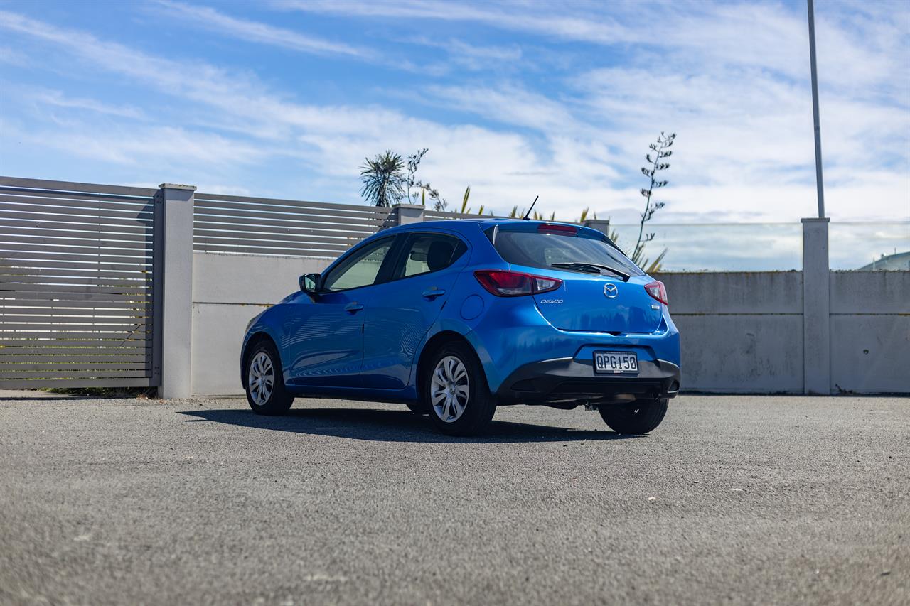 2015 Mazda Demio