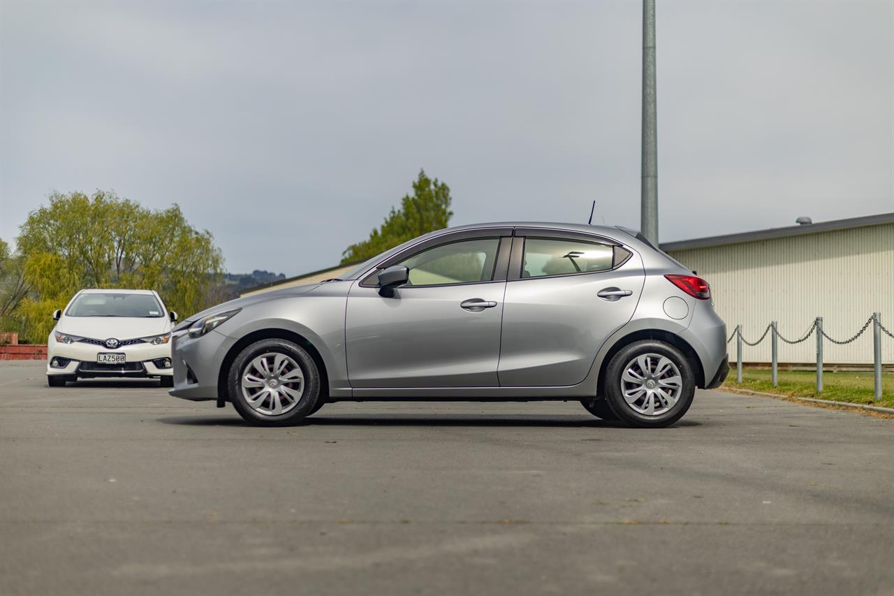 2015 Mazda Demio