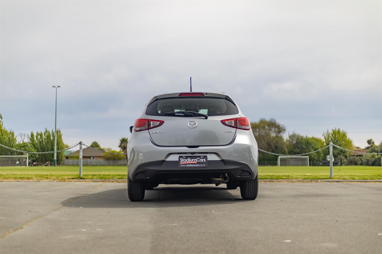 2015 Mazda Demio