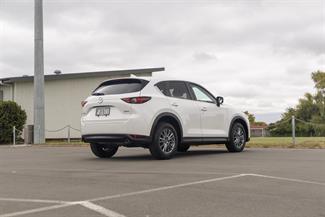 2017 Mazda CX-5 - Thumbnail