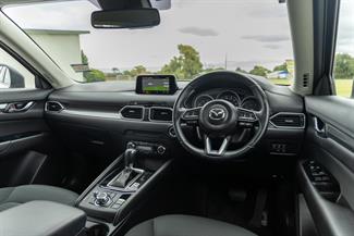 2017 Mazda CX-5 - Thumbnail