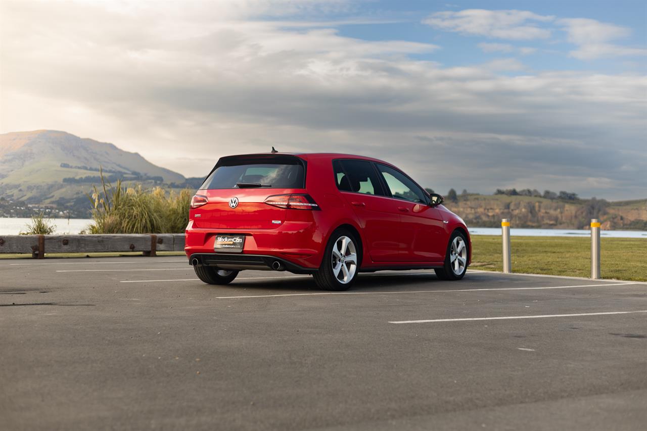 2014 Volkswagen Golf GTI