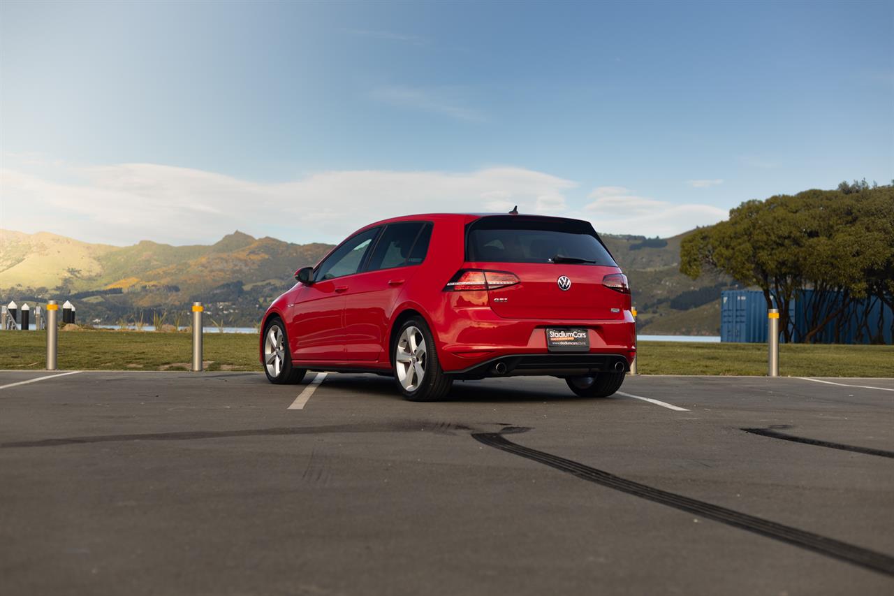 2014 Volkswagen Golf GTI