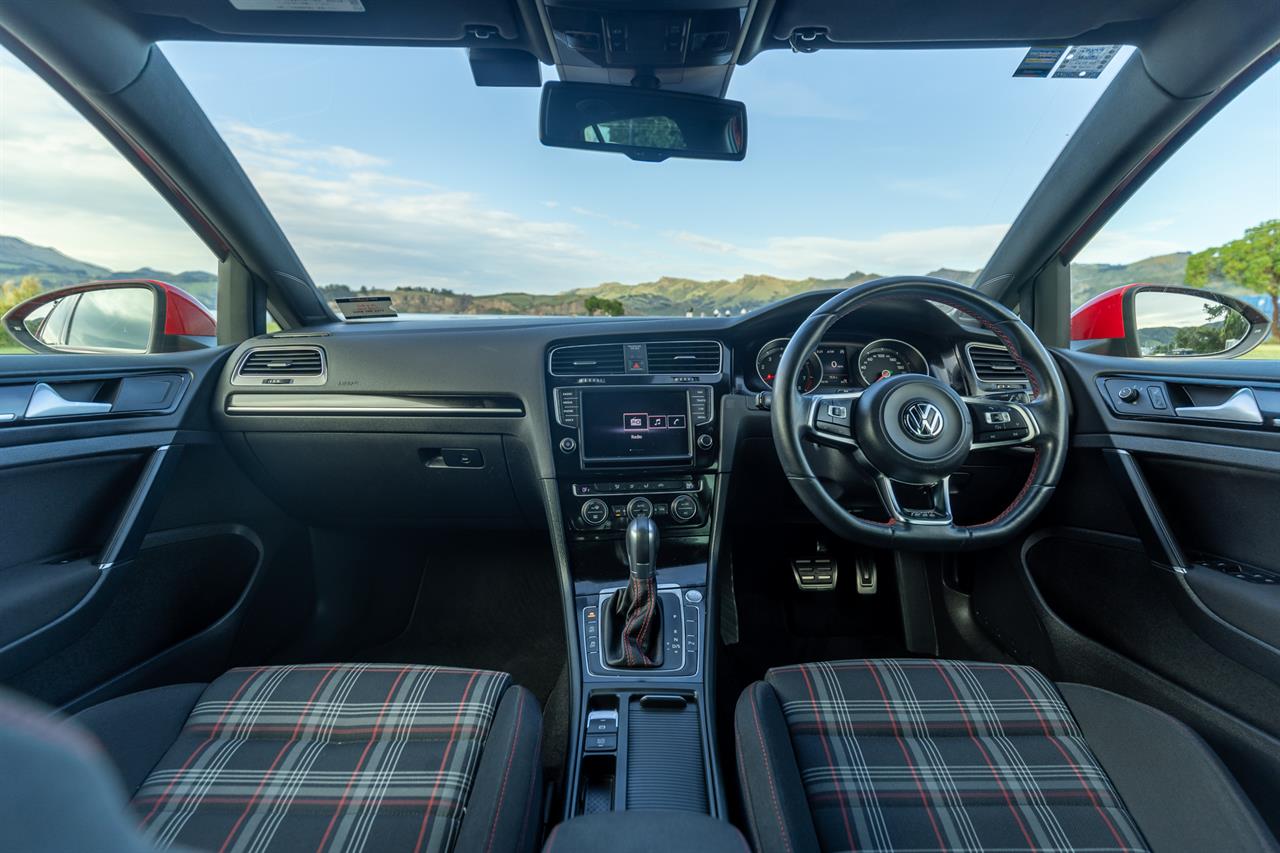 2014 Volkswagen Golf GTI