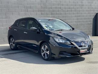 2019 Nissan LEAF - Thumbnail