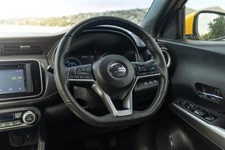 2021 Nissan Kicks - Thumbnail