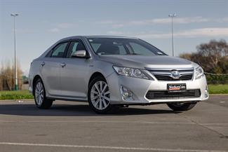 2013 Toyota Camry - Thumbnail