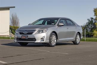 2013 Toyota Camry - Thumbnail