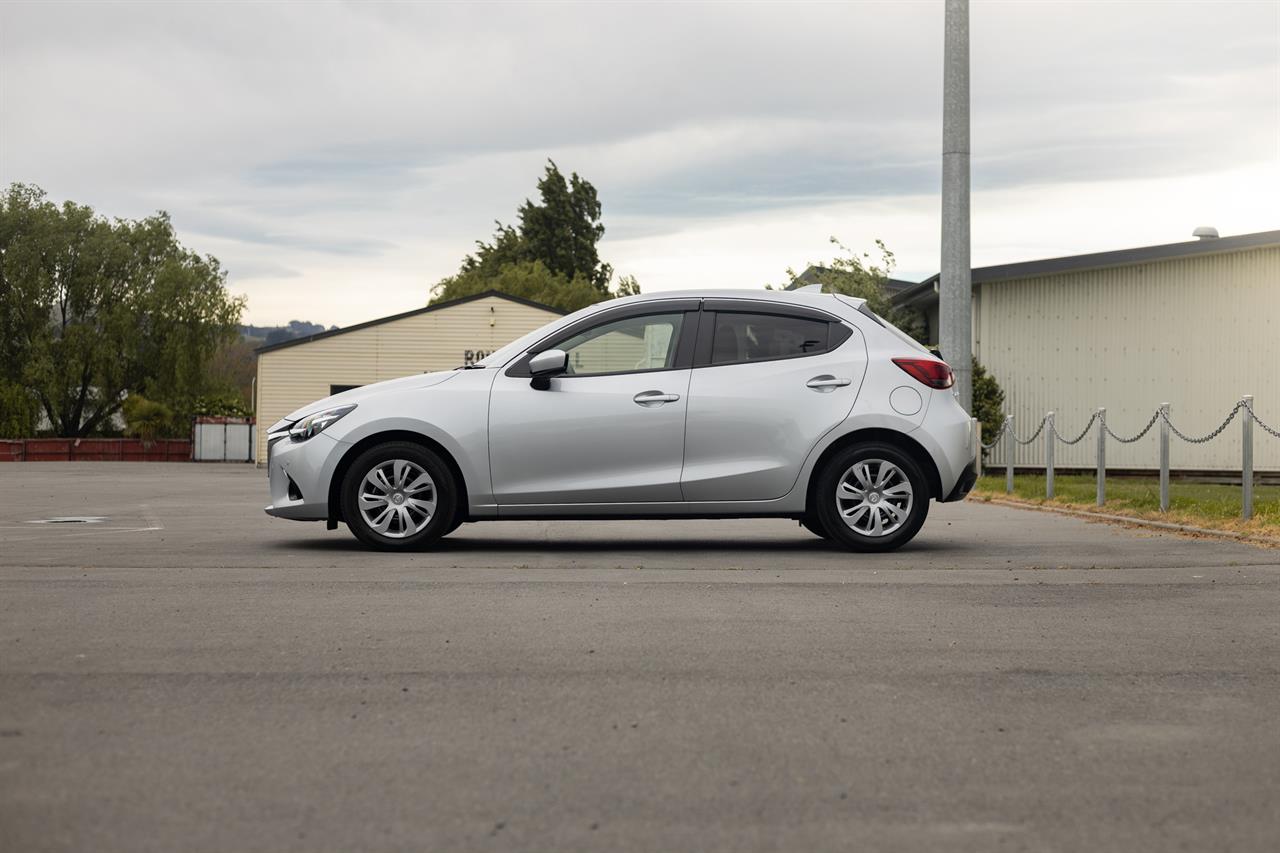 2019 Mazda Demio