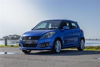 2014 Suzuki Swift - Thumbnail