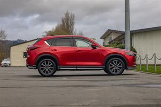 2017 Mazda CX-5 - Thumbnail