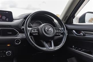 2017 Mazda CX-5 - Thumbnail