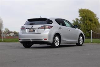 2012 Lexus CT200h - Thumbnail