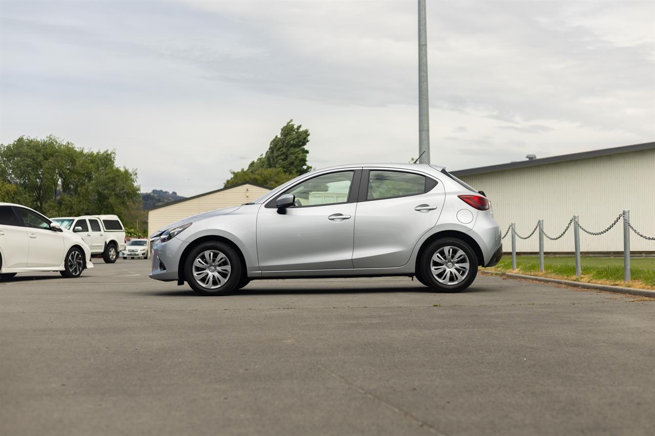 2019 Mazda Demio