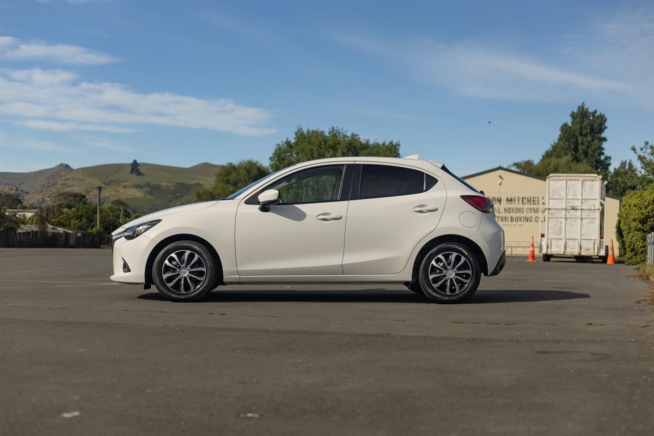 2018 Mazda Demio