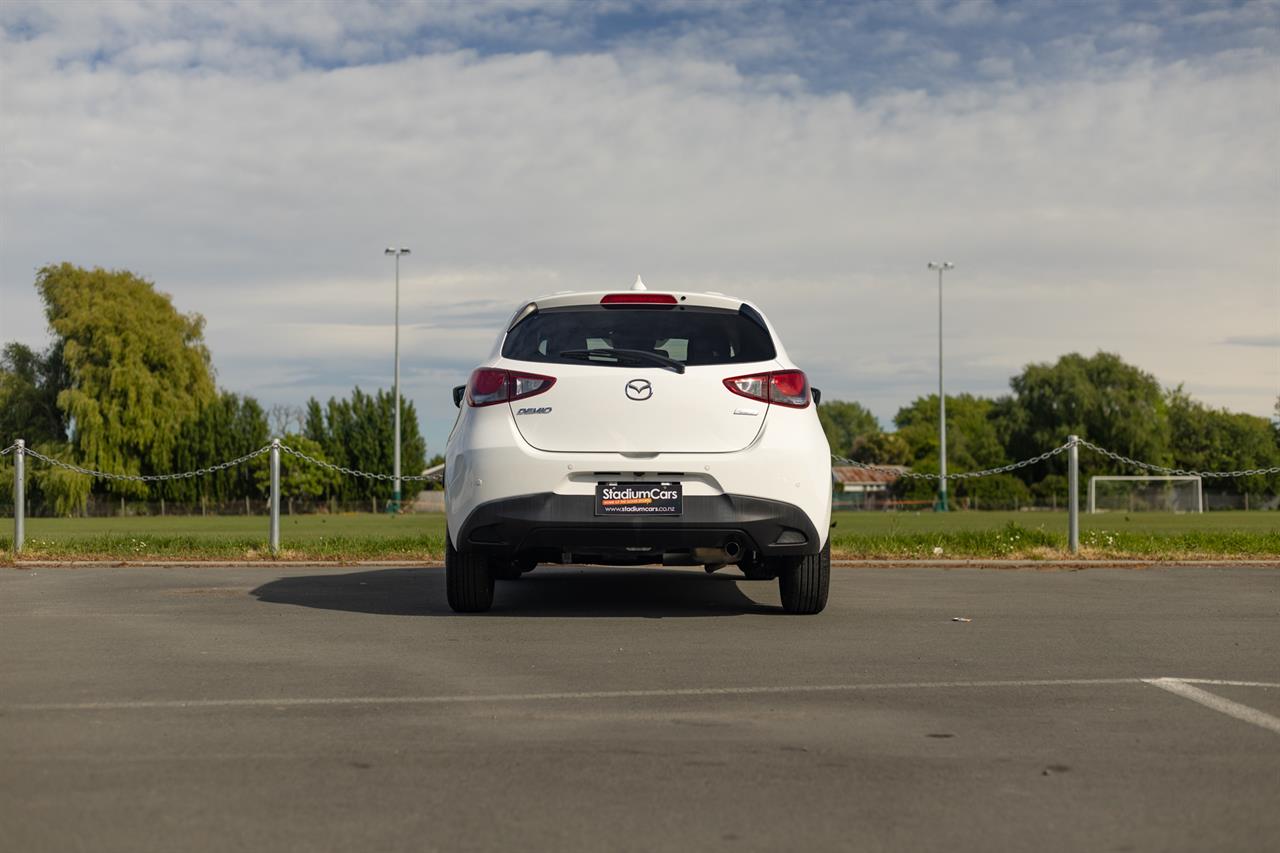 2018 Mazda Demio