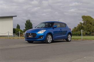 2017 Suzuki Swift - Thumbnail