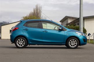 2013 Mazda Demio - Thumbnail