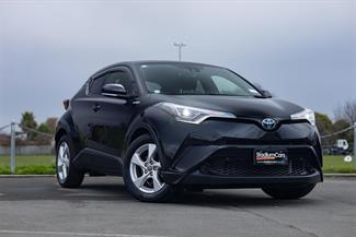 2018 Toyota C-HR - Thumbnail