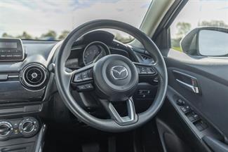 2019 Mazda 2 - Thumbnail