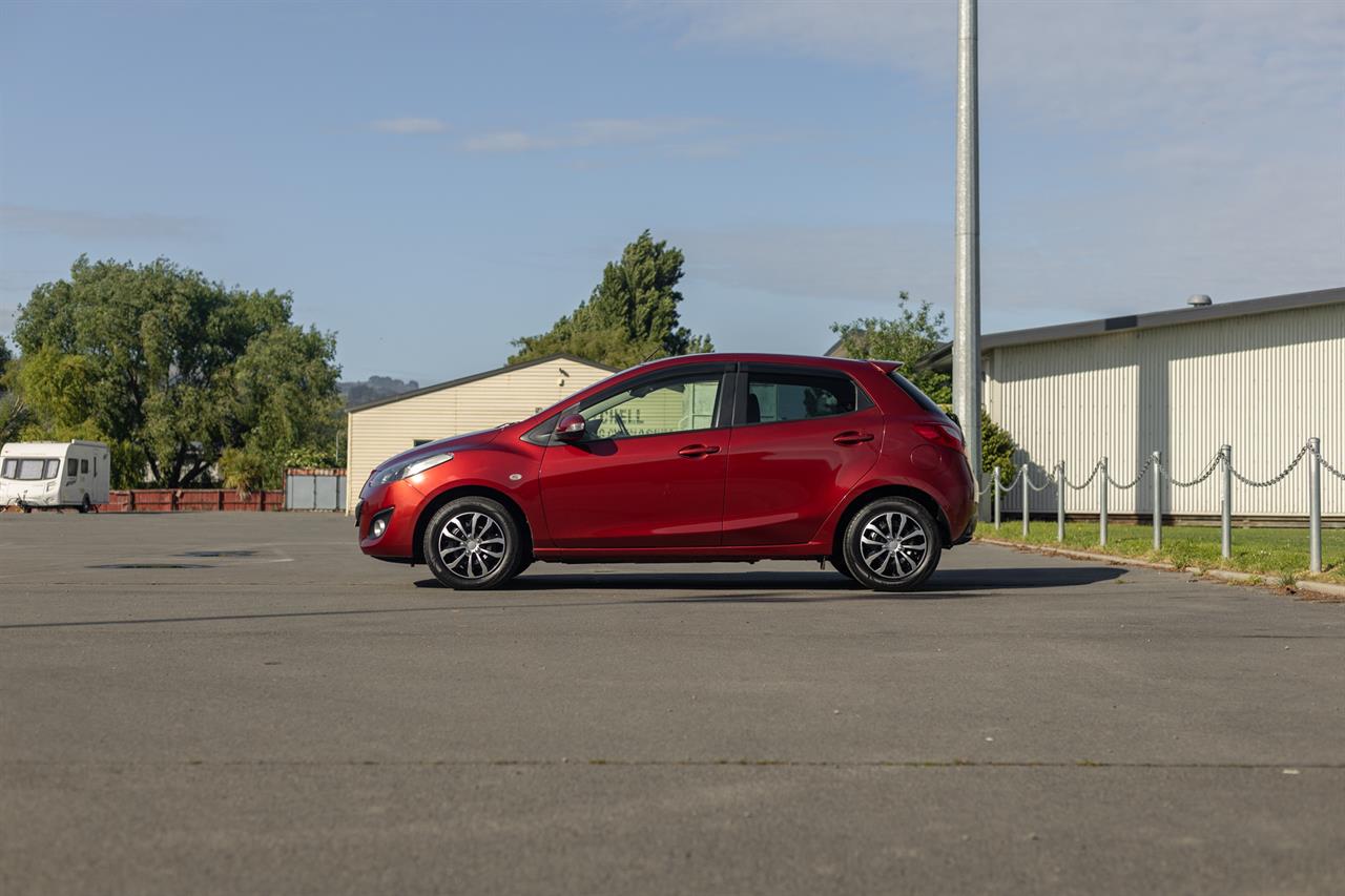 2013 Mazda Demio