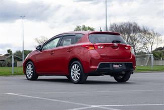 2013 Toyota Auris - Thumbnail