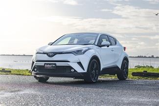 2018 Toyota C-HR - Thumbnail