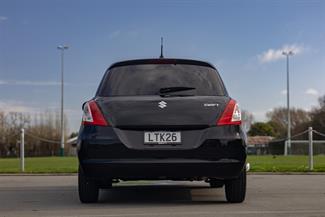 2012 Suzuki Swift - Thumbnail