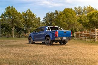 2017 Holden Colorado - Thumbnail