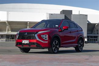 2022 Mitsubishi Eclipse Cross - Thumbnail