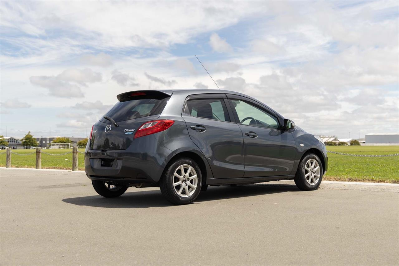 2012 Mazda Demio