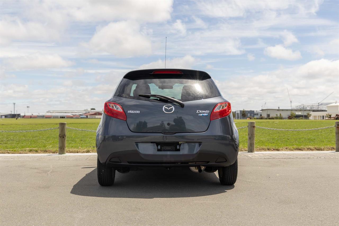 2012 Mazda Demio