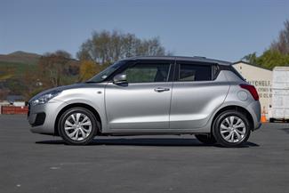 2019 Suzuki Swift - Thumbnail