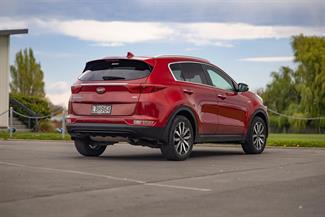 2017 Kia Sportage - Thumbnail