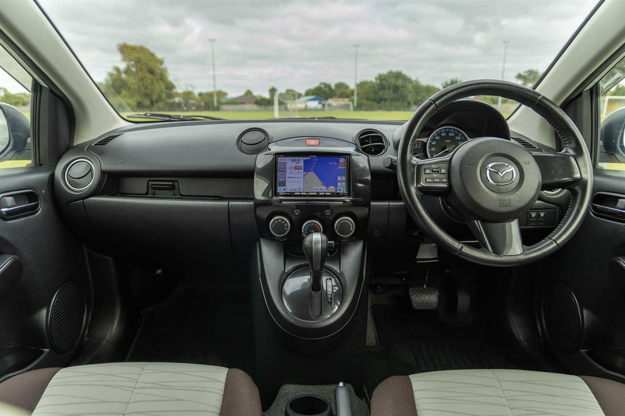 2013 Mazda Demio