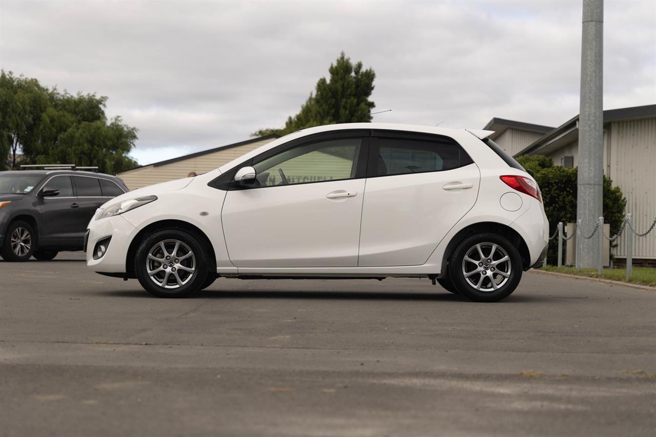 2013 Mazda Demio