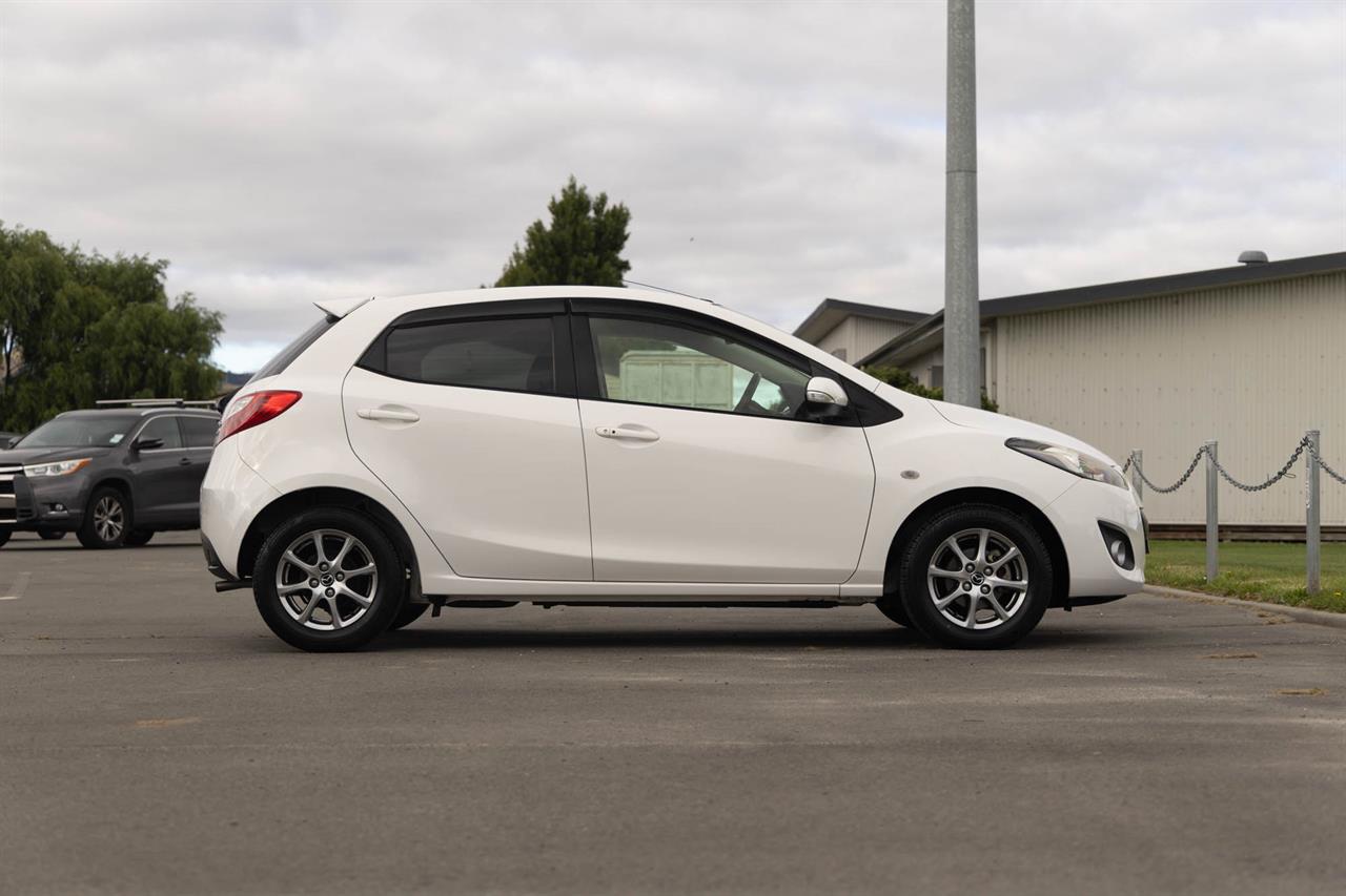 2013 Mazda Demio