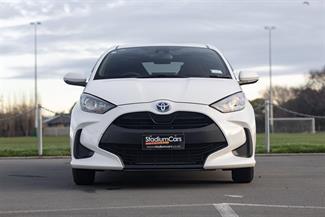 2020 Toyota Yaris - Thumbnail