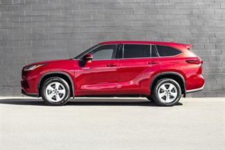 2021 Toyota Highlander - Thumbnail