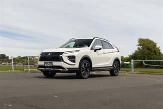 2023 Mitsubishi Eclipse Cross - Thumbnail