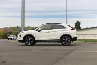 2023 Mitsubishi Eclipse Cross - Thumbnail