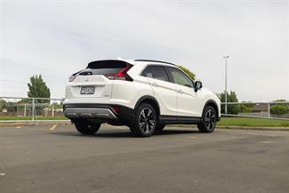 2023 Mitsubishi Eclipse Cross - Thumbnail