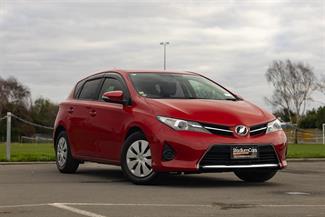 2013 Toyota Auris - Thumbnail