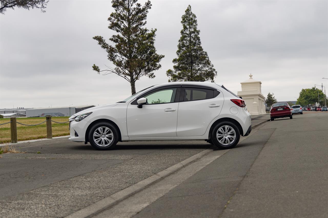 2018 Mazda Demio