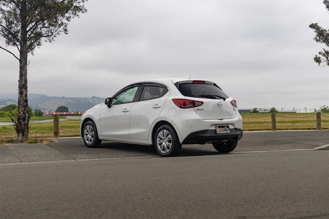 2018 Mazda Demio