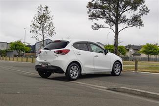 2018 Mazda Demio - Thumbnail