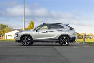 2023 Mitsubishi Eclipse Cross - Thumbnail